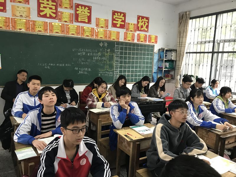 听课现场.JPG